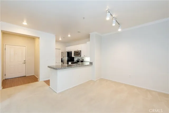 $2,700 | 3239 Watermarke Place, Irvine, CA 92612