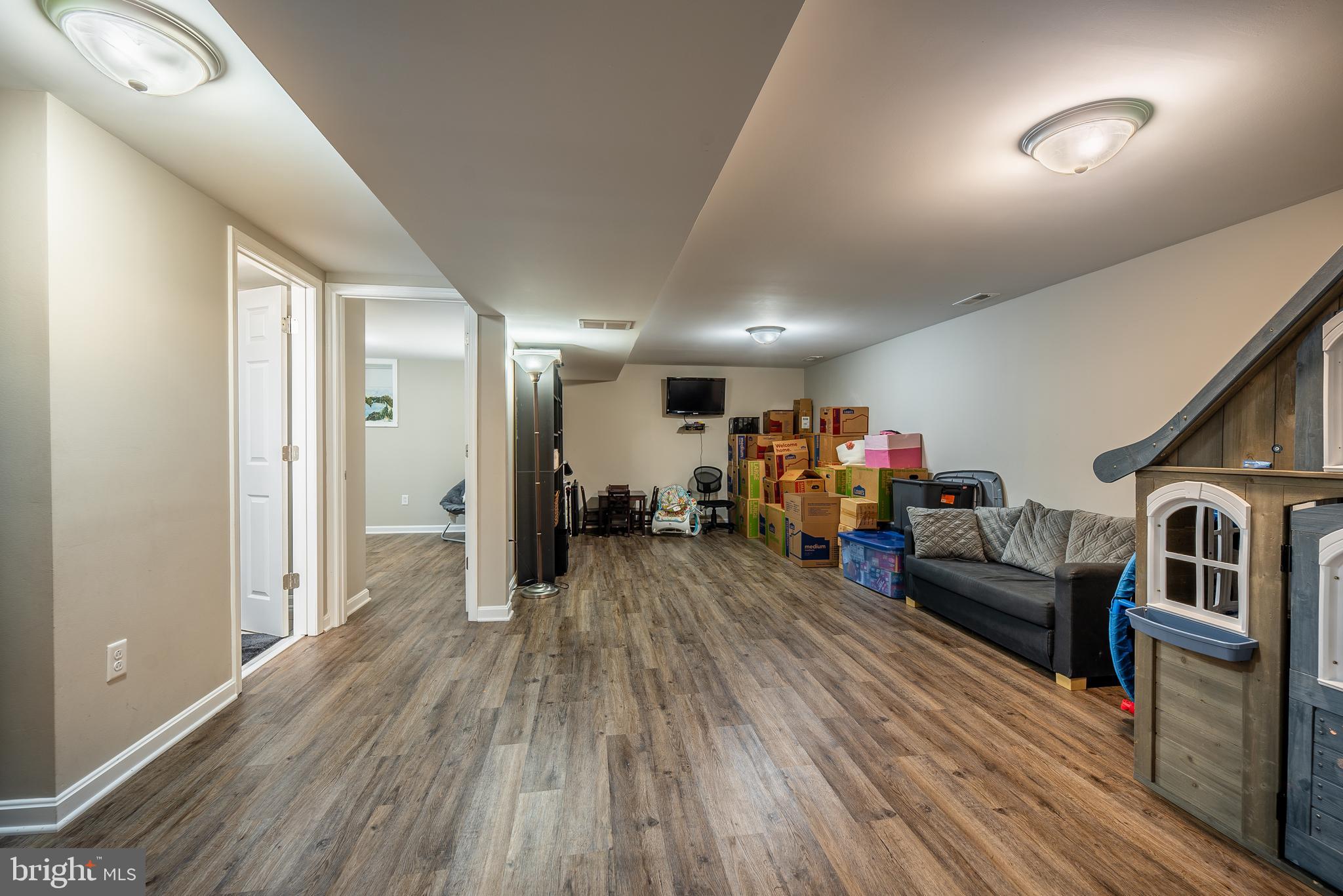 801 Danza Road Severn, MD 21144 - Photo 23 of 36 Large Living Area