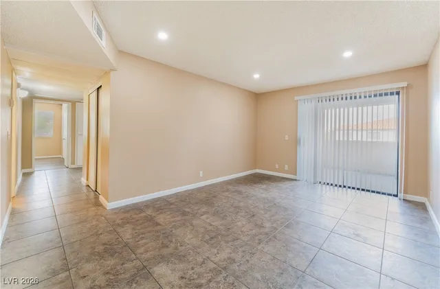 $1,795 | 3151 North Soaring Gulls Drive, Unit 2084, Las Vegas, NV 89128