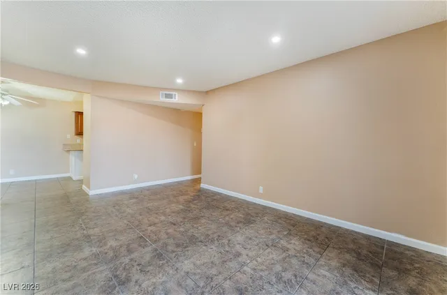 $1,795 | 3151 North Soaring Gulls Drive, Unit 2084, Las Vegas, NV 89128