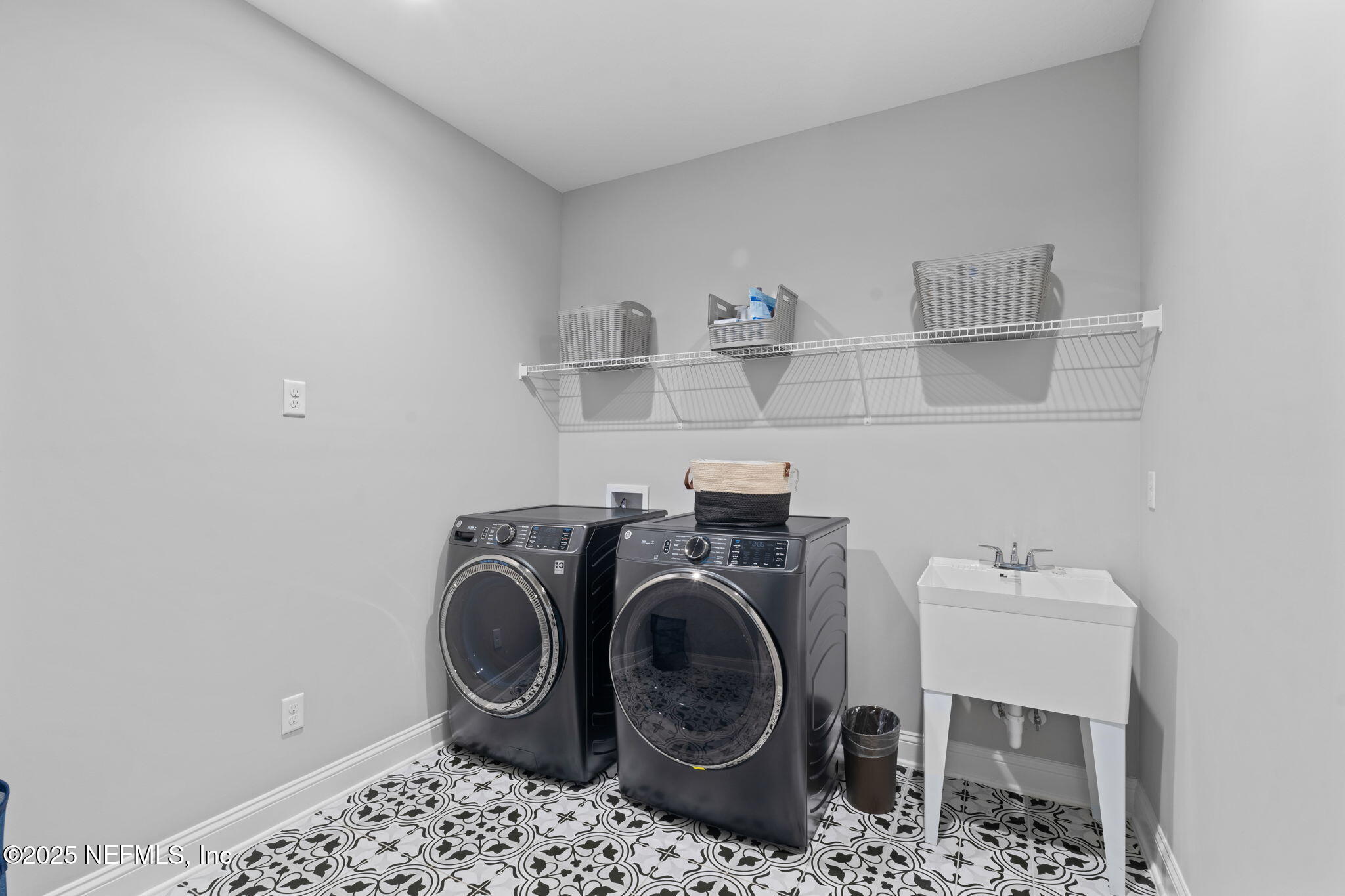 85 Nightfall Court St. Augustine, FL 32095 - Photo 43 of 108 Laundry Room