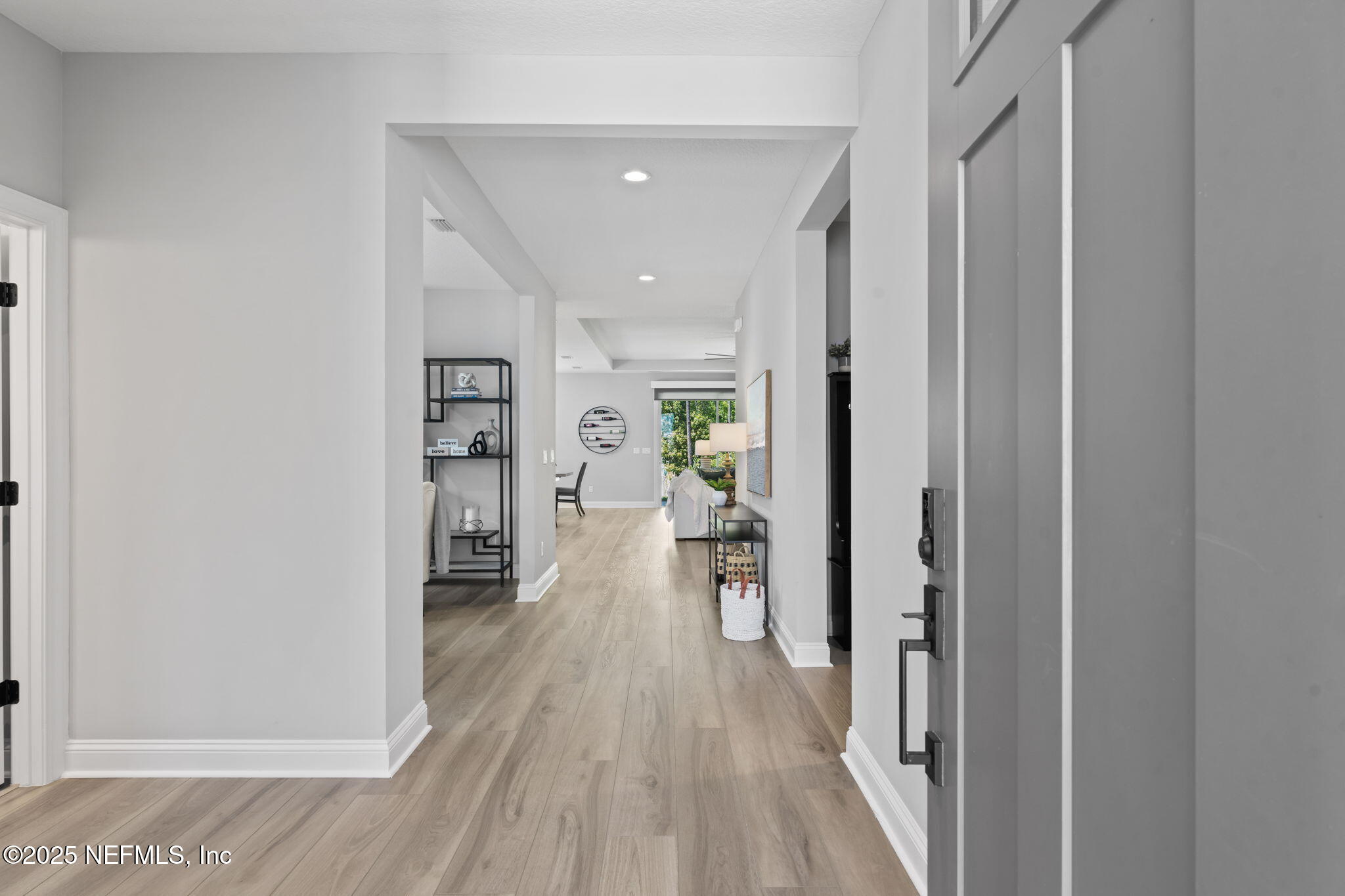 85 Nightfall Court St. Augustine, FL 32095 - Photo 5 of 108 Entryway