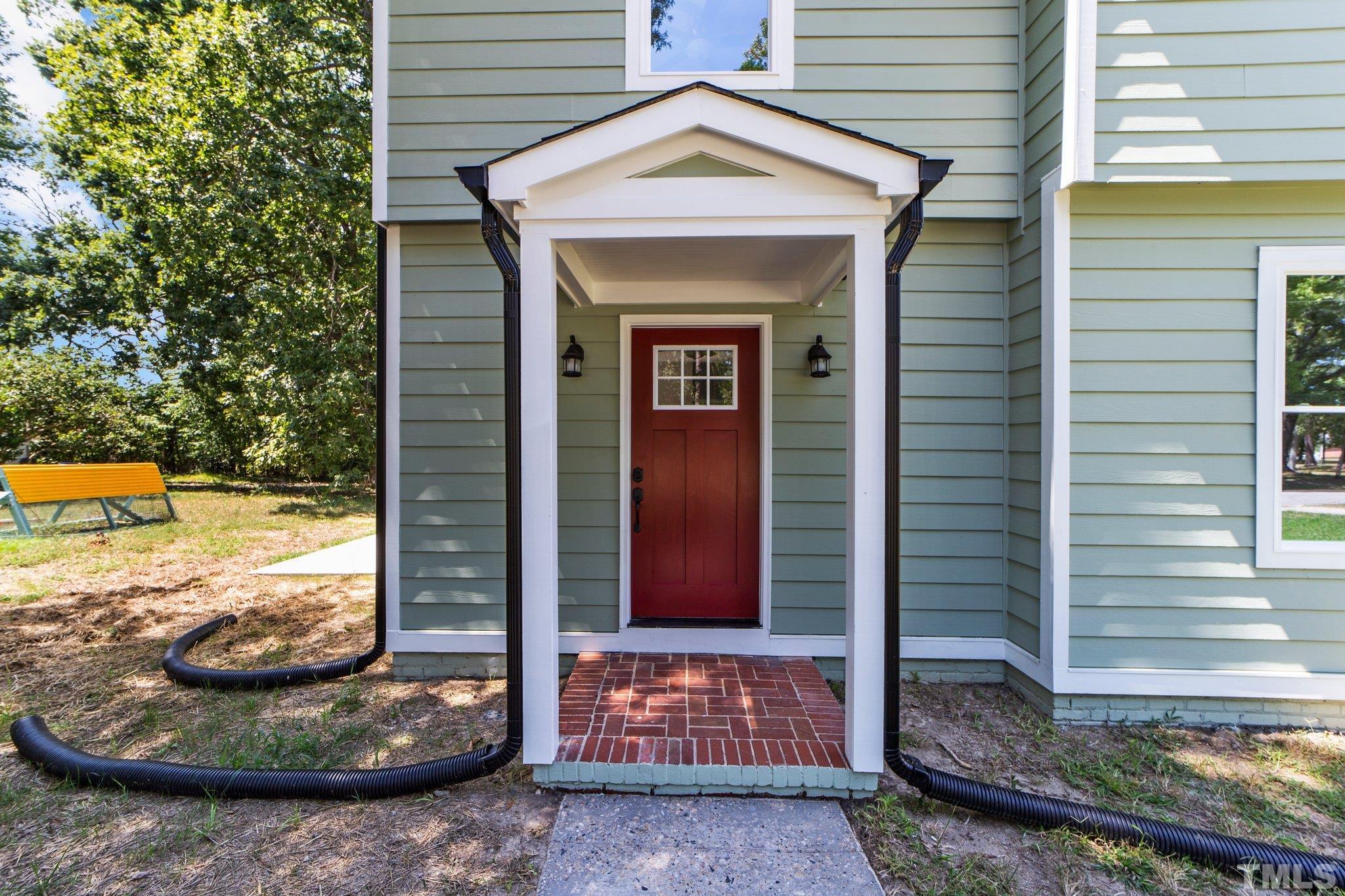 1863 Executive Lane Roxboro, NC 27573 - Photo 3 of 38 Gallery Image 3