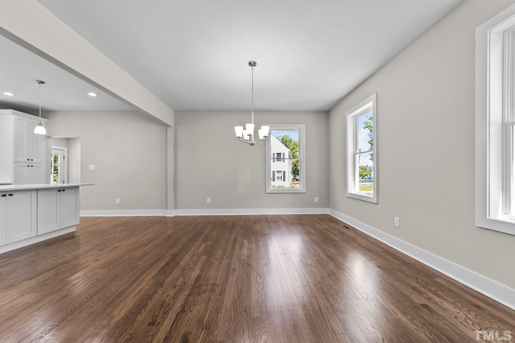 1863 Executive Lane Roxboro, NC 27573 - Photo 6 of 38 Gallery Image 6