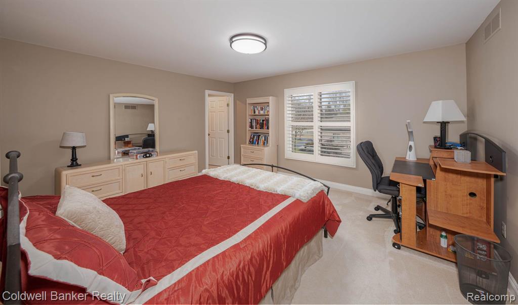 3849 Walnut Brook Drive Rochester Hills, MI 48309 - Photo 38 of 64