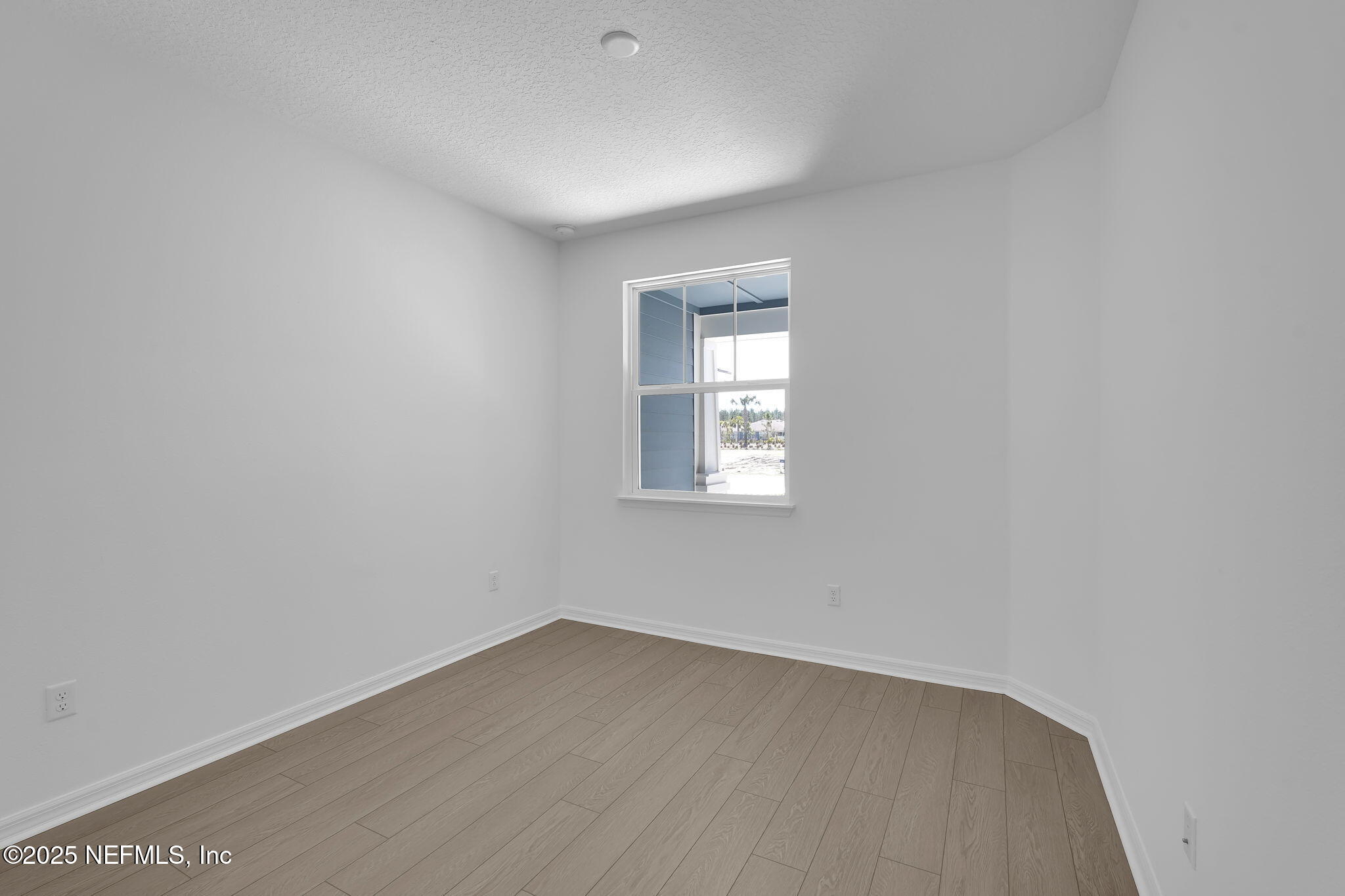 317 Ecliptic Loop Yulee, FL 32097 - Photo 14 of 39 Ellenwood Secondary Bedroom