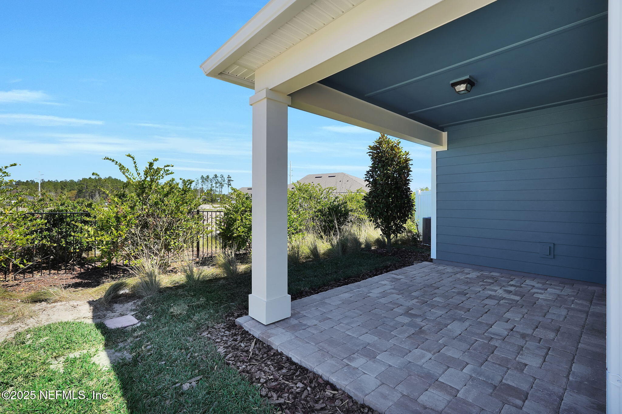 317 Ecliptic Loop Yulee, FL 32097 - Photo 17 of 39 Ellenwood Covered Lanai