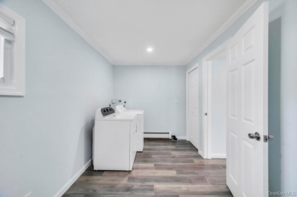 63 Blacksmith Road Levittown, NY 11756 - Photo 16 of 25