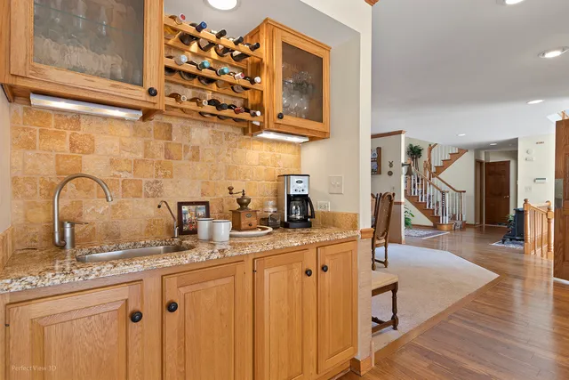 $600,000 | 17804 West Pond Ridge Circle, Gurnee, IL 60031