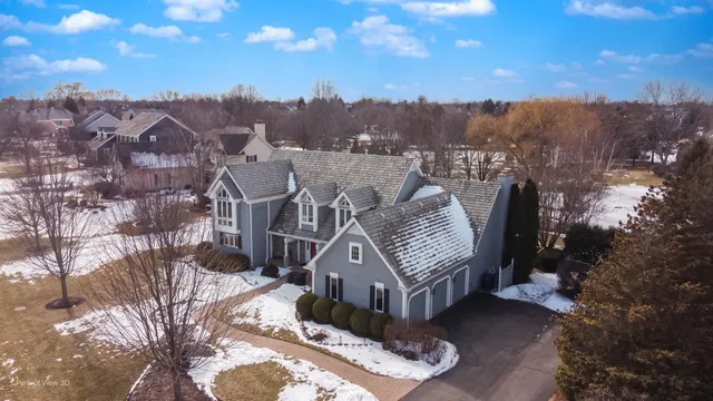 $600,000 | 17804 West Pond Ridge Circle, Gurnee, IL 60031