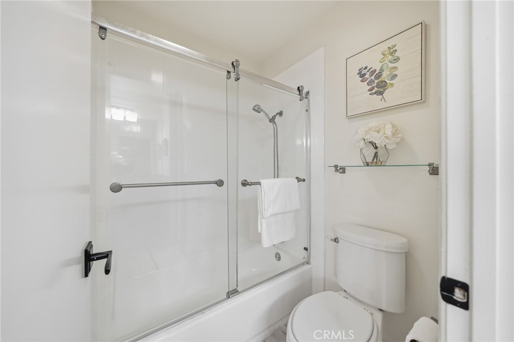 185 Streamwood Irvine, CA 92620 - Photo 16 of 29