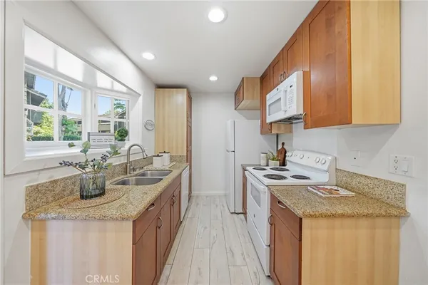 $565,000 | 185 Streamwood, Irvine, CA 92620