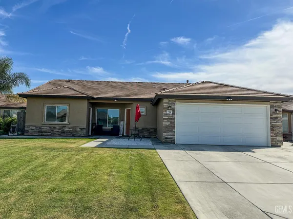 $405,000 | Undisclosed Address, Delano, CA 93215