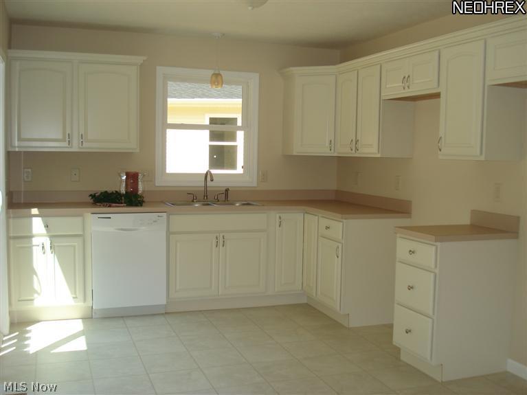 226 Home Street Rittman, OH 44270 - Photo 3 of 9