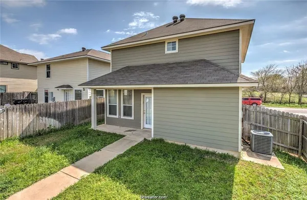 $2,300 | 4115 McFarland Drive, College Station, TX 77845