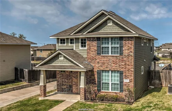 $2,300 | 4115 McFarland Drive, College Station, TX 77845
