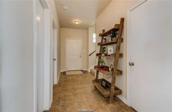 $2,300 | 4115 McFarland Drive, College Station, TX 77845