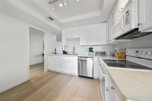 $1,500,000 | 16090 Tortola Circle, Huntington Beach, CA 92649