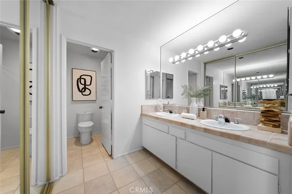 $1,500,000 | 16090 Tortola Circle, Huntington Beach, CA 92649