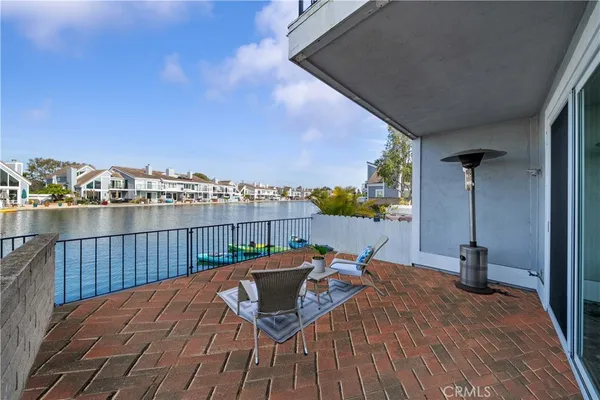 $1,500,000 | 16090 Tortola Circle, Huntington Beach, CA 92649