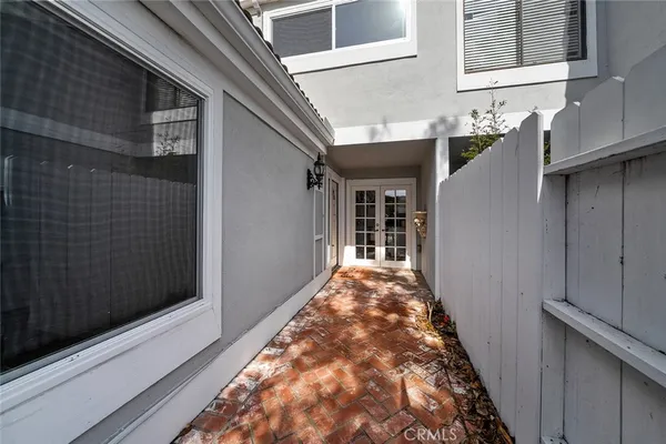 $1,500,000 | 16090 Tortola Circle, Huntington Beach, CA 92649