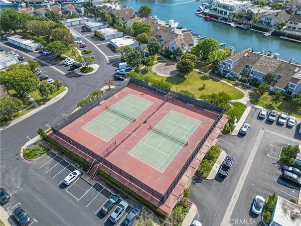 $1,500,000 | 16090 Tortola Circle, Huntington Beach, CA 92649