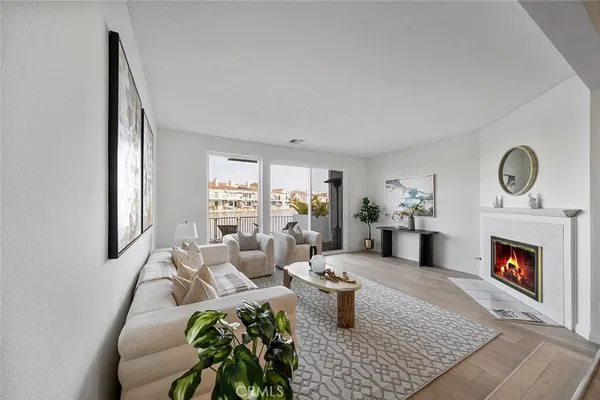 $1,500,000 | 16090 Tortola Circle, Huntington Beach, CA 92649