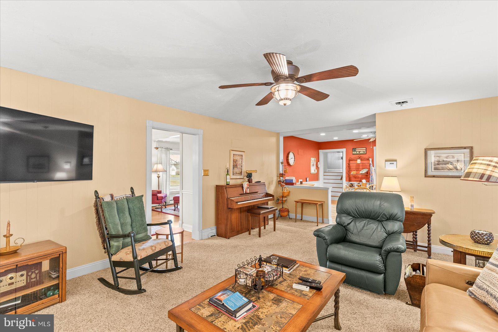 155 George Street Hanover, PA 17331 - Photo 19 of 52