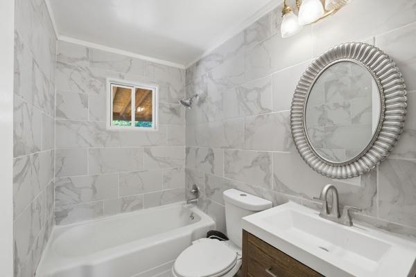 7835 Donnelly Avenue Kansas City, MO 64138 - Photo 15 of 37