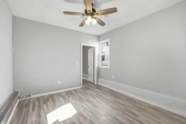 $220,000 | 7835 Donnelly Avenue, Kansas City, MO 64138