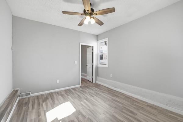 7835 Donnelly Avenue Kansas City, MO 64138 - Photo 22 of 37