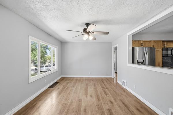 7835 Donnelly Avenue Kansas City, MO 64138 - Photo 7 of 37