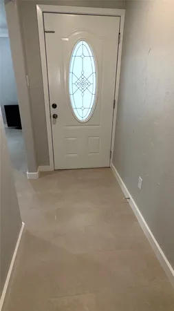 $2,300 | 212 Stratmore Drive, Friendswood, TX 77546
