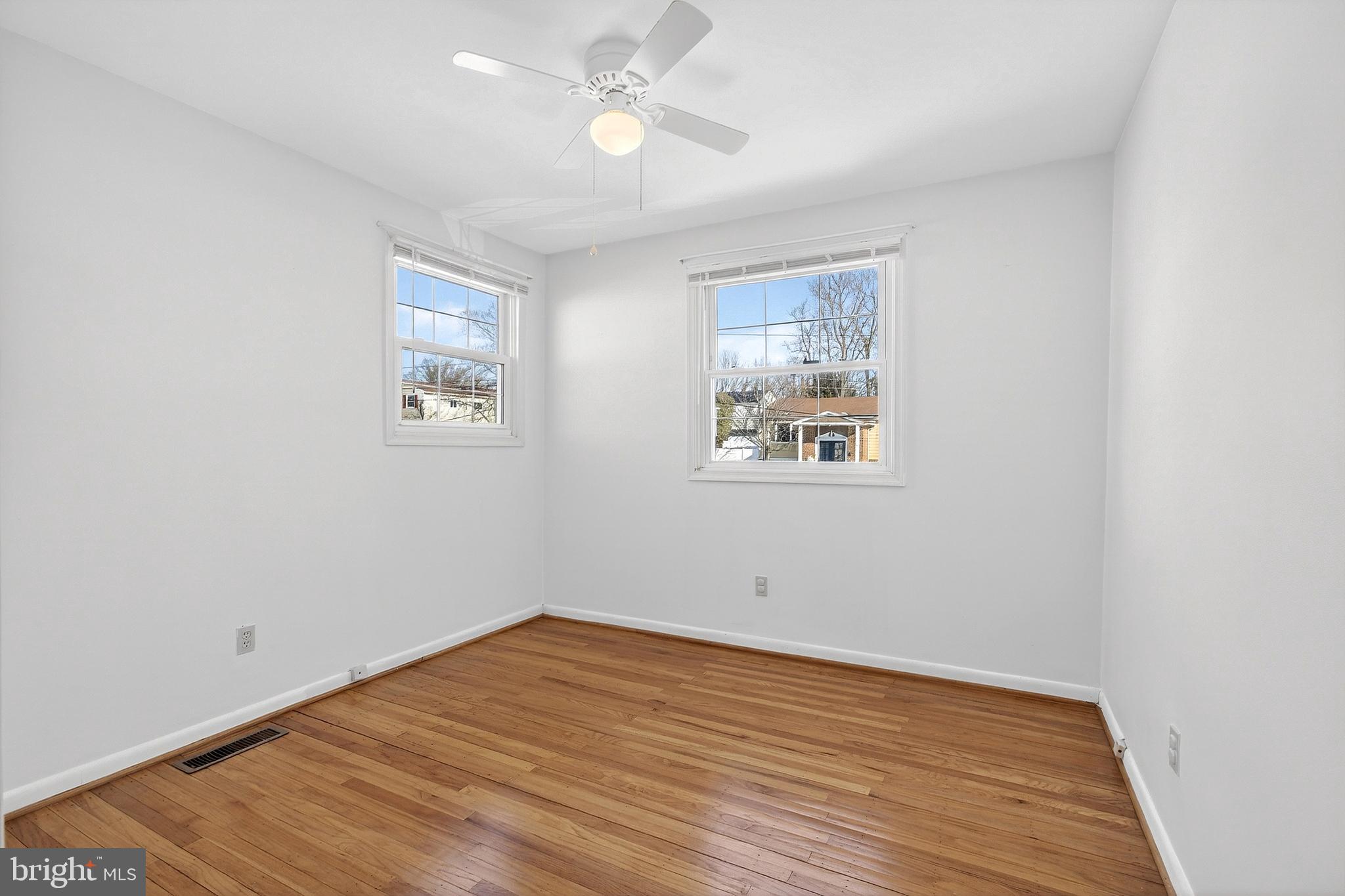 12 Colgate Drive Cherry Hill, NJ 08034 - Photo 24 of 40