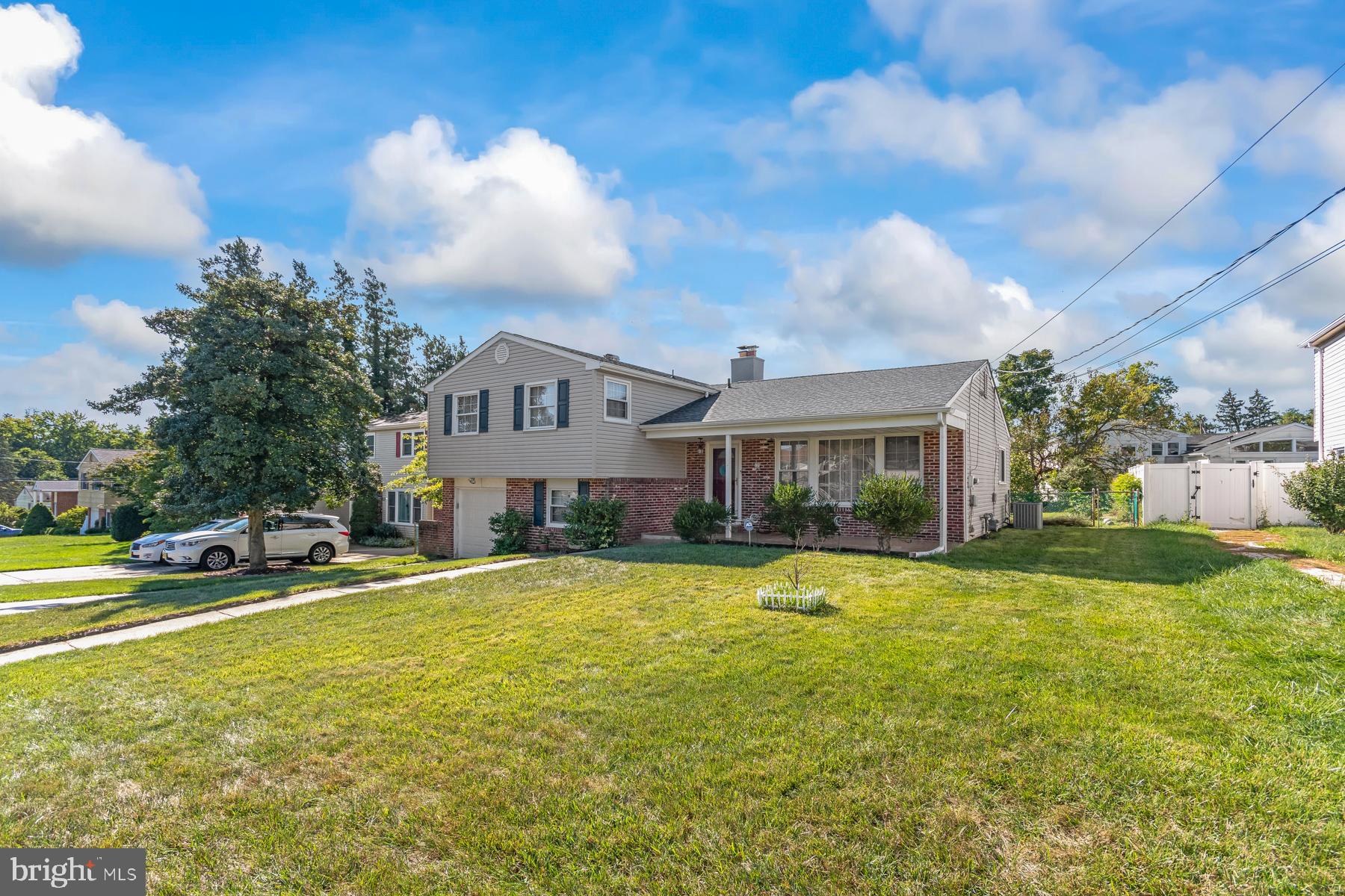 12 Colgate Drive Cherry Hill, NJ 08034 - Photo 3 of 40