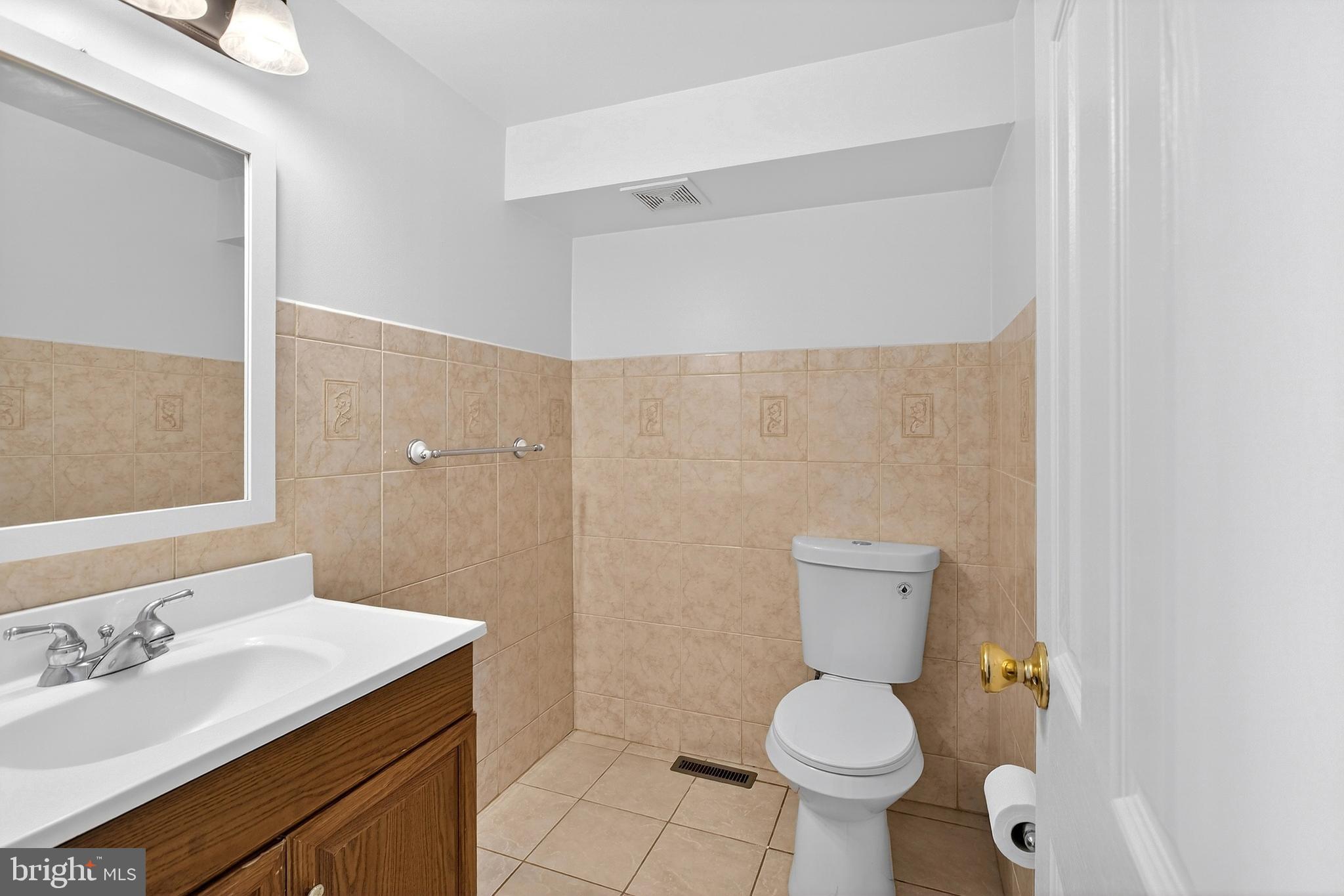 12 Colgate Drive Cherry Hill, NJ 08034 - Photo 34 of 40 Half Bath