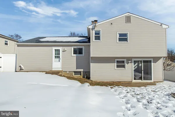 $585,000 | 12 Colgate Drive, Cherry Hill, NJ 08034