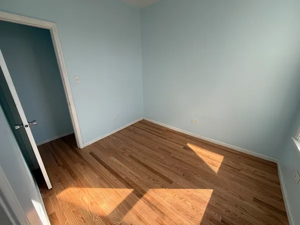 $1,600 | 411 North Hamlin Avenue, Unit 2, Chicago, IL 60624