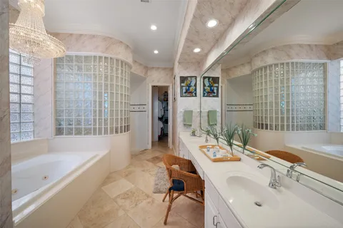 $1,650,000 | 3806 Walden Estates Drive, Montgomery, TX 77356