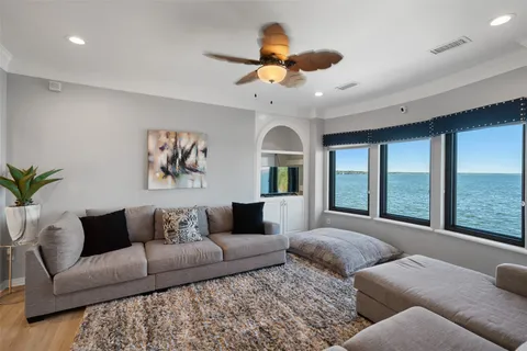 $1,650,000 | 3806 Walden Estates Drive, Montgomery, TX 77356