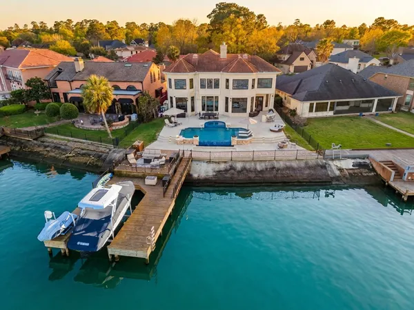 $1,650,000 | 3806 Walden Estates Drive, Montgomery, TX 77356