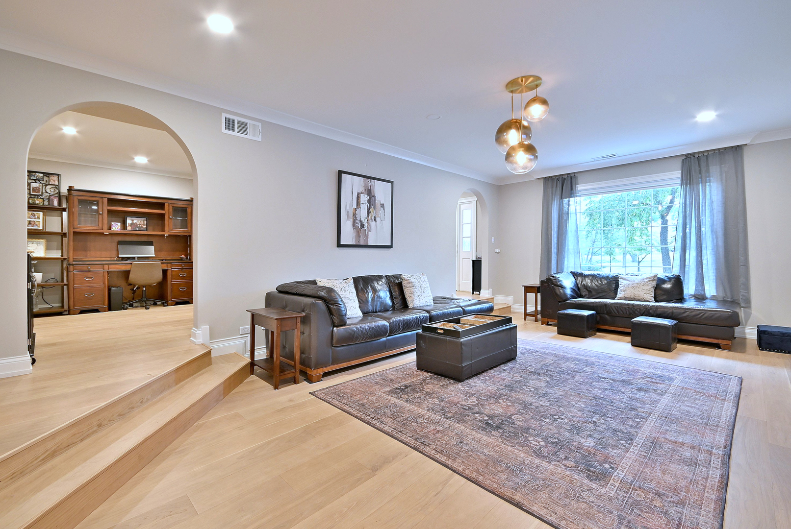 5 North Tower Road Oak Brook, IL 60523 - Photo 13 of 52 Gallery Image 13