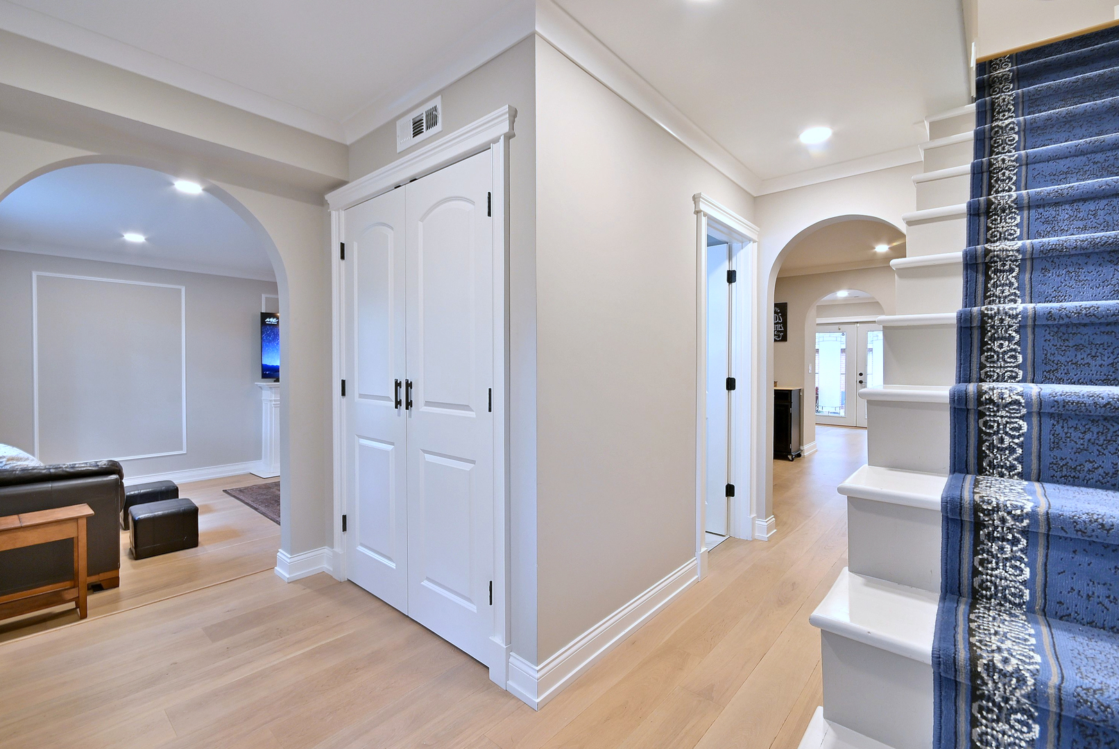 5 North Tower Road Oak Brook, IL 60523 - Photo 36 of 52 Gallery Image 36