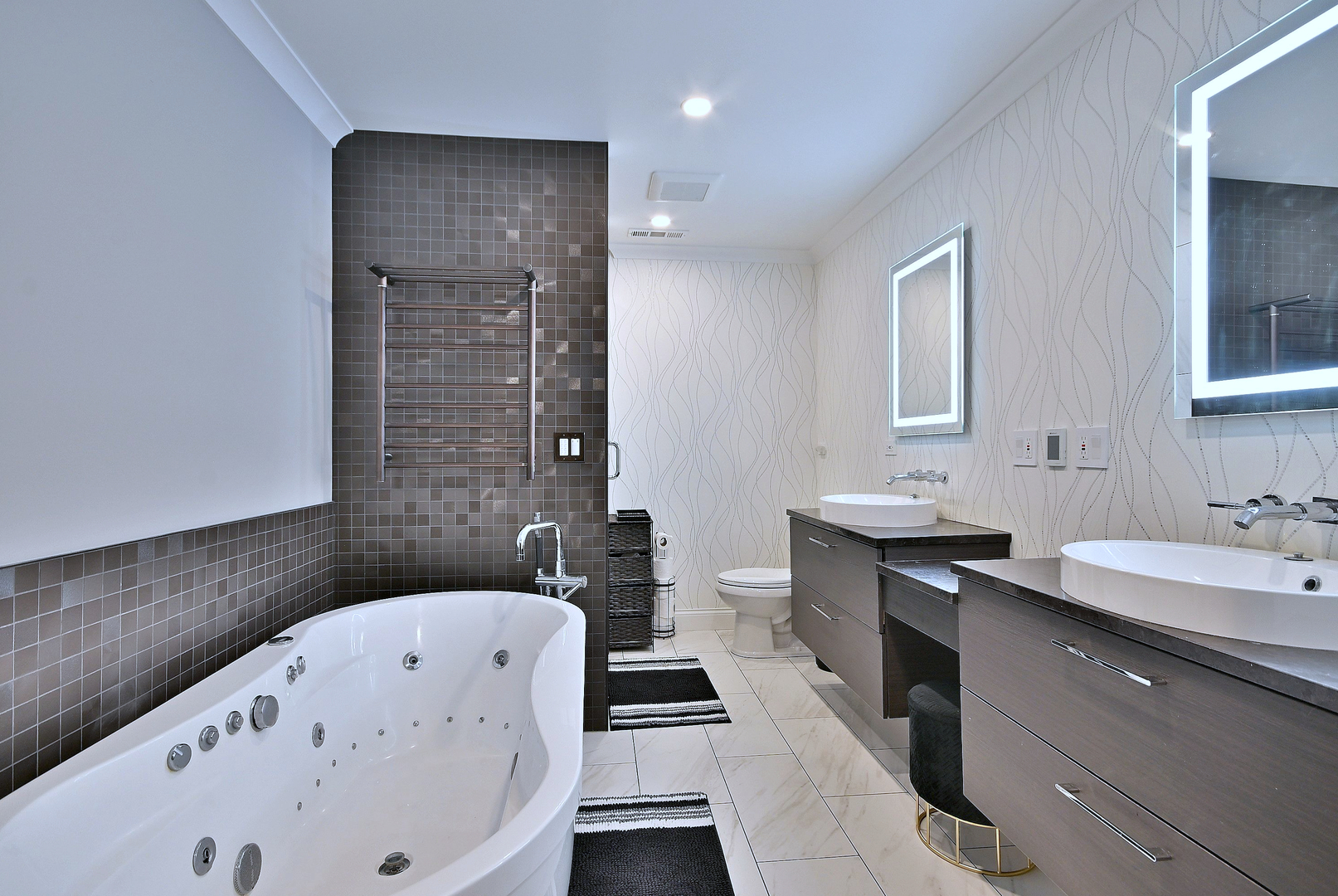 5 North Tower Road Oak Brook, IL 60523 - Photo 40 of 52 Gallery Image 40