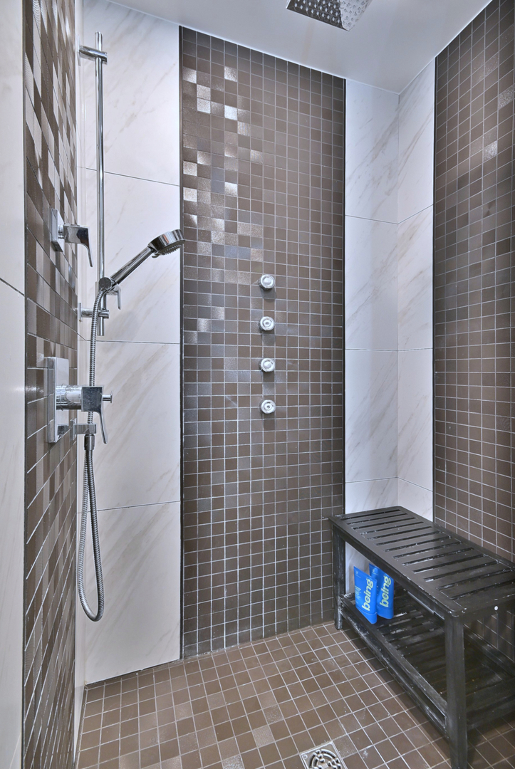 5 North Tower Road Oak Brook, IL 60523 - Photo 42 of 52 Gallery Image 42