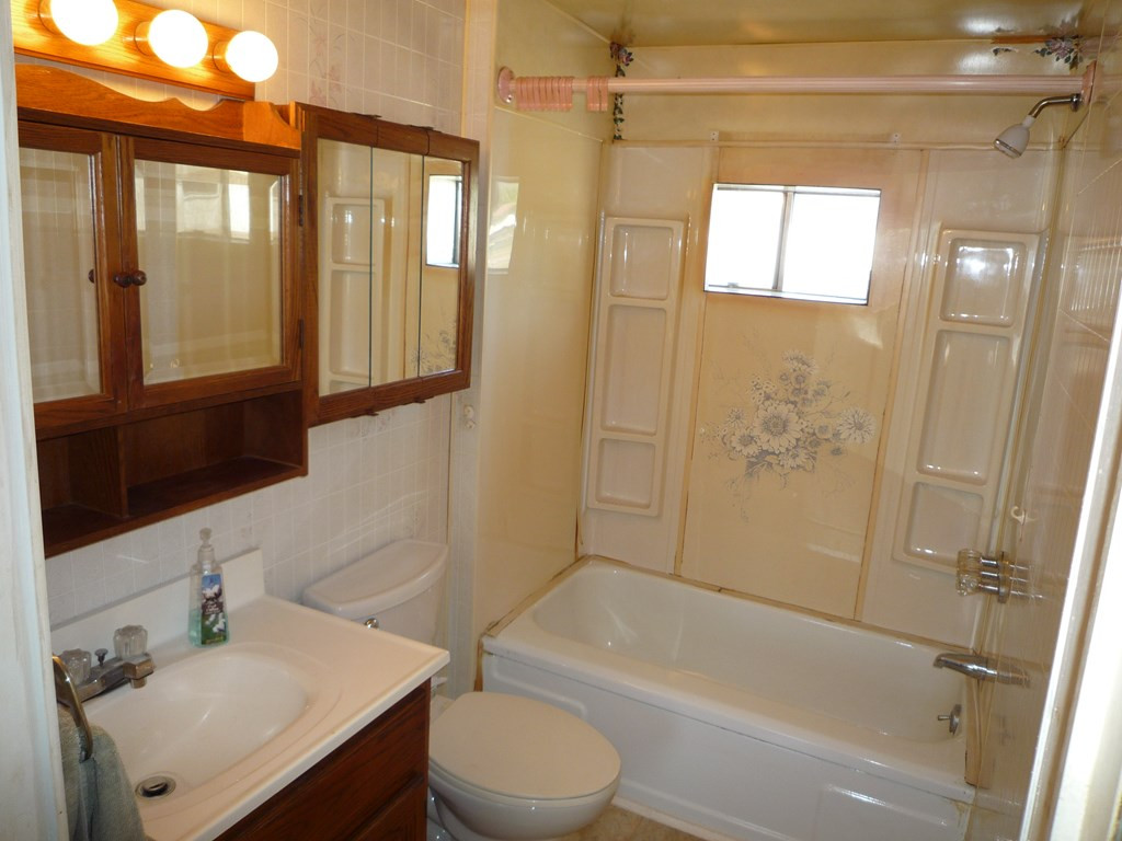 5 Cross Road Plattsburgh, NY 12901 - Photo 15 of 16 Gallery Image 15