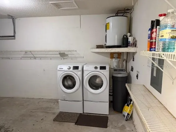 $2,475 | 1913 Whispering Way, Tarpon Springs, FL 34689