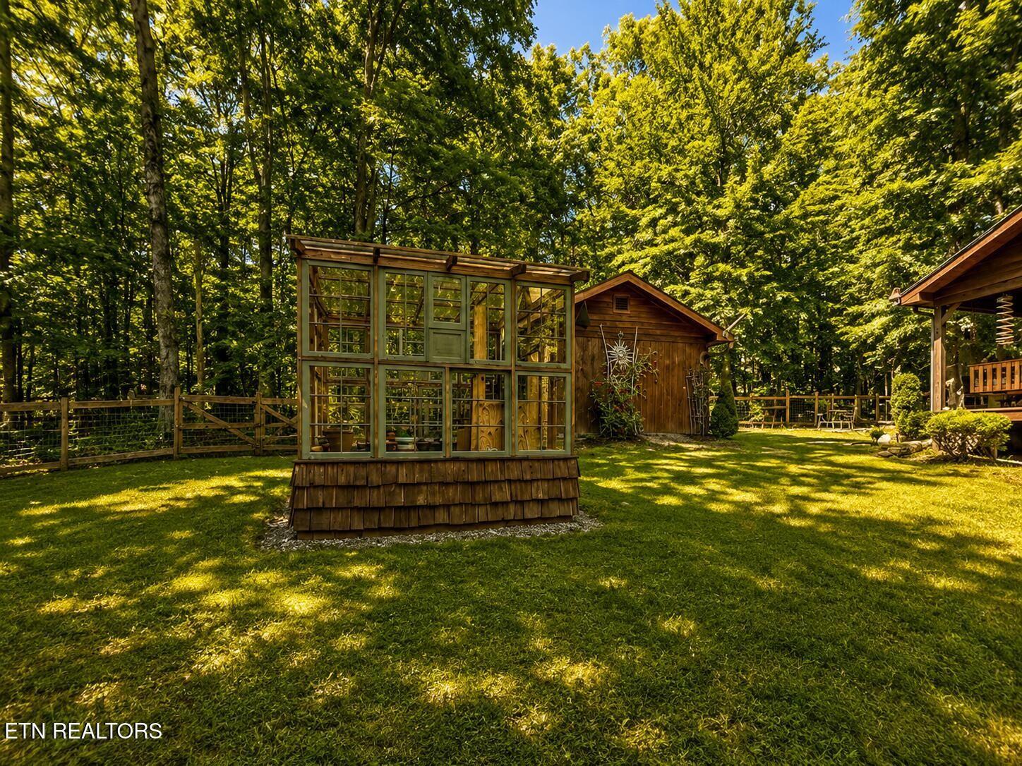 737 Edd Linder Road Jamestown, TN 38556 - Photo 16 of 57 Gallery Image 16