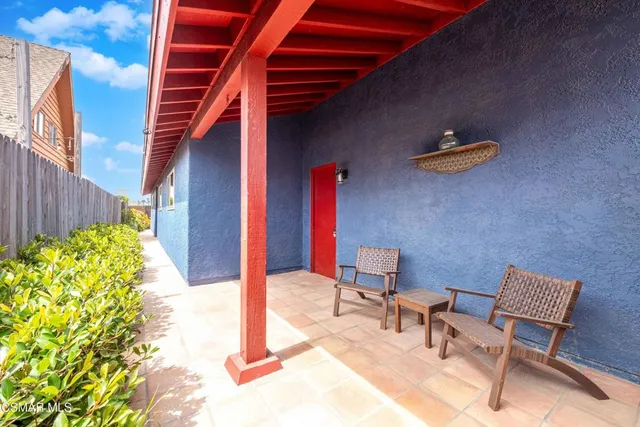 $1,375,000 | 5121 Breakwater Way, Oxnard, CA 93035