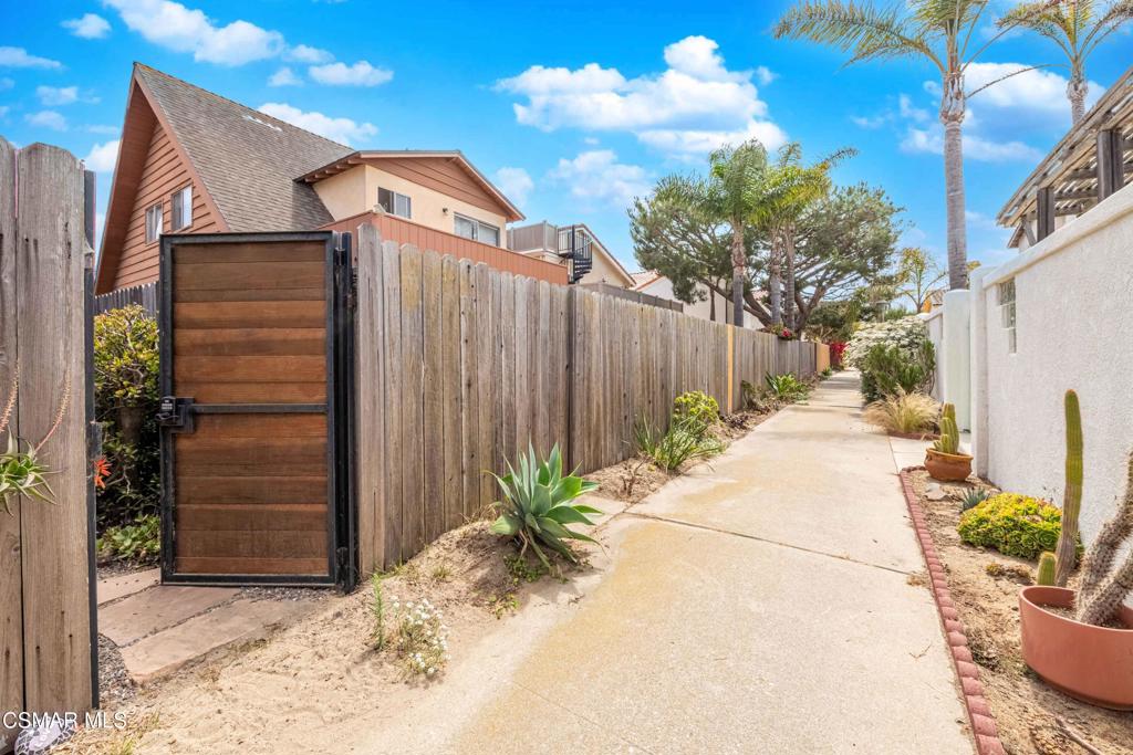 5121 Breakwater Way Oxnard, CA 93035 - Photo 44 of 54